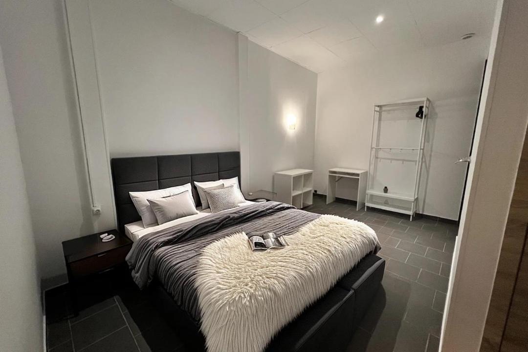 Apartment Rive Gauche B Centre - Gare - Aeroport Charleroi